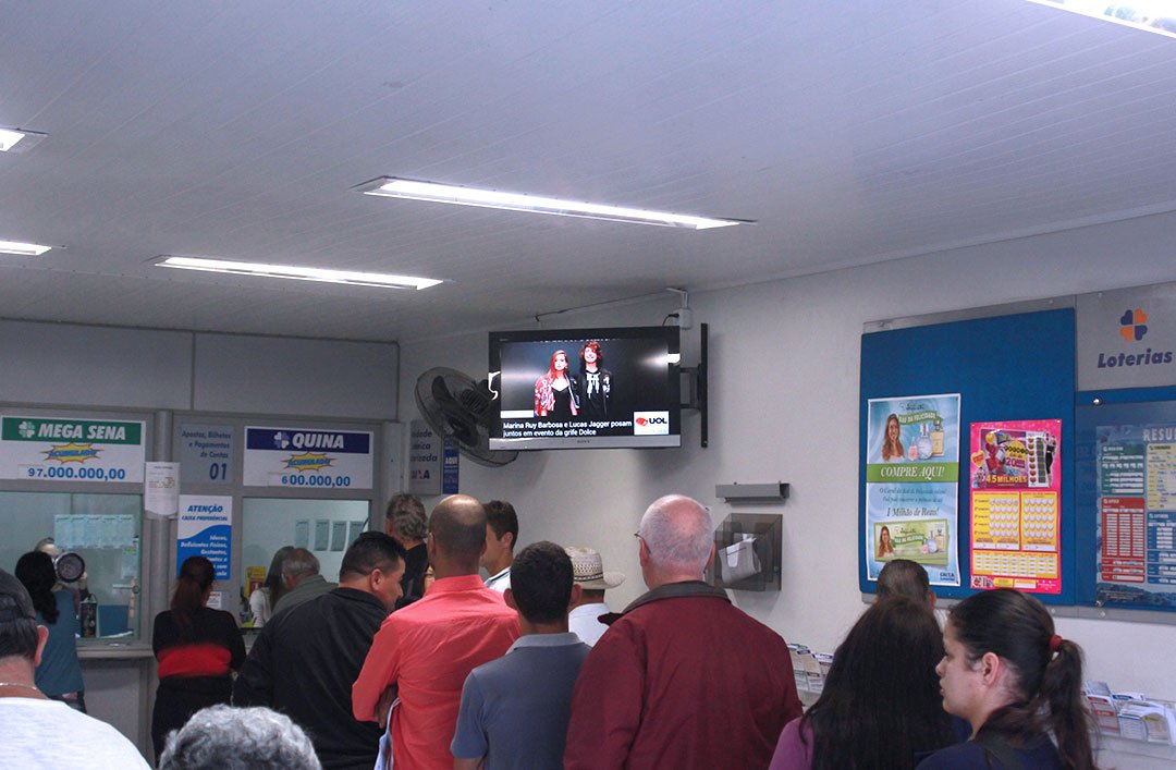 macanhan-digitalsignage-ucreative